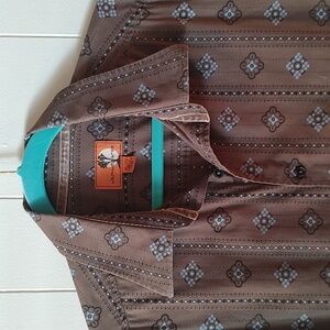 MEN'S LONG SLEEVE BROWN RETRO BUTTON UP SHIRT SIZE XL.